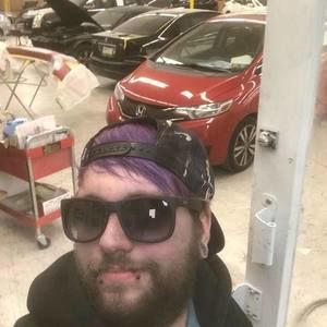 Meet your Posher, Kyle